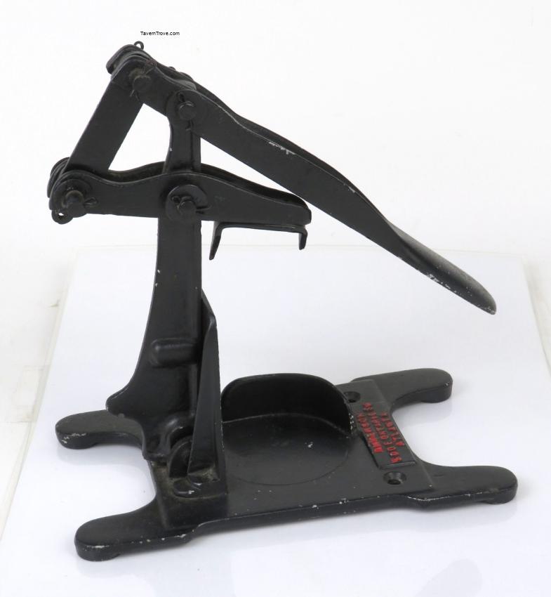 Anderson Co. (Falstaff?) Bartop Can Opener