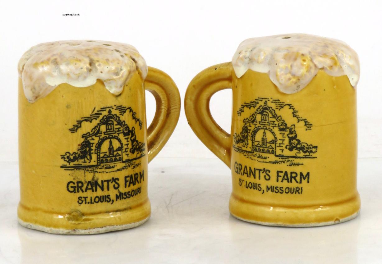 Anheuser Busch Grant's Farm Salt & Pepper Shakers