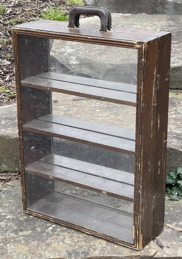 Beer Can Dealer Case