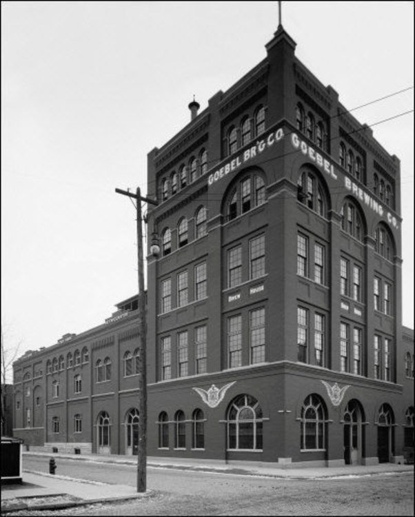 The Goebel Brewing Company of Detroit, Michigan, USA - Tavern Trove
