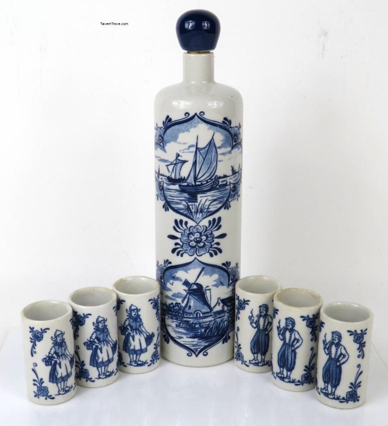 Budweiser Blue Hollanda 13½ Inch Decanter Set