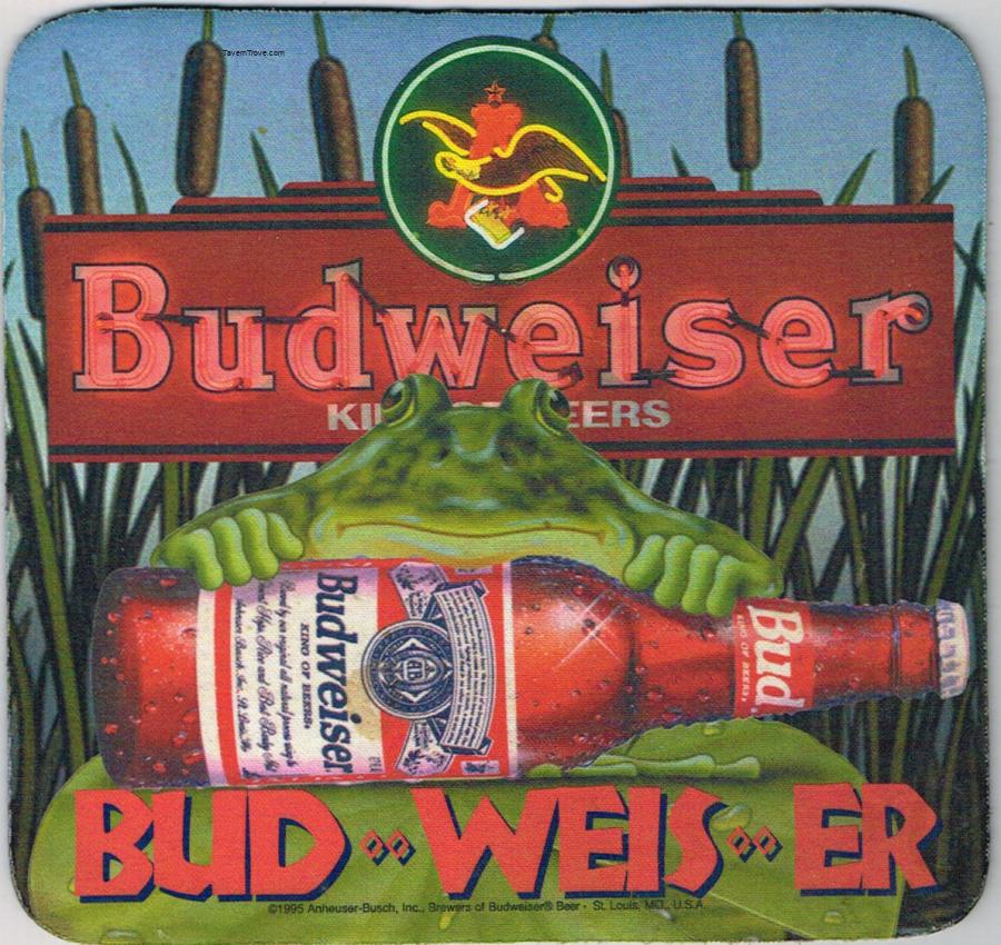 Budweiser Frogs Bud-Weis-Er Mouse Pad
