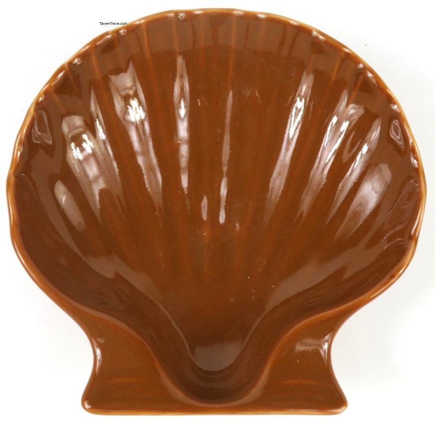 Coors Porcelain Scallop Shell