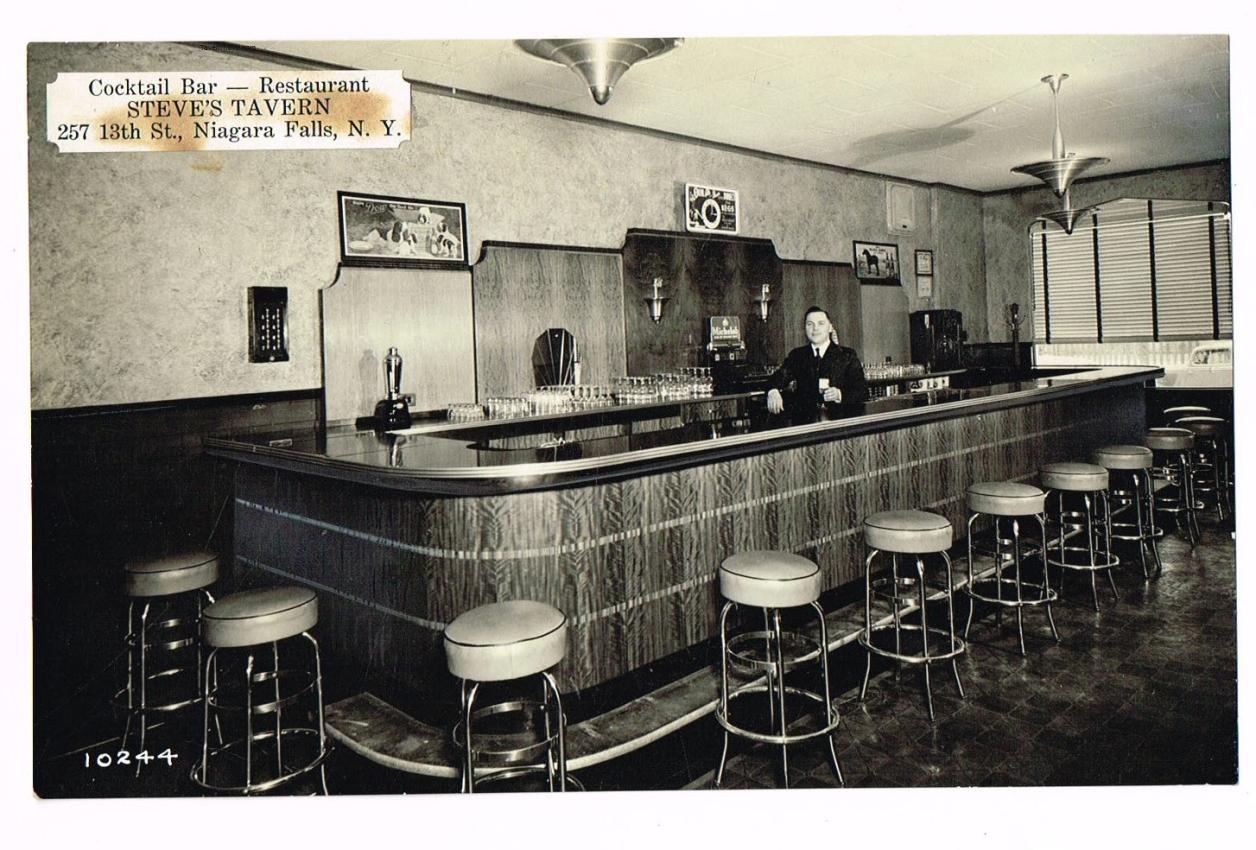 Dow/Michelob Beer Steve's Tavern, Niagara Falls NY