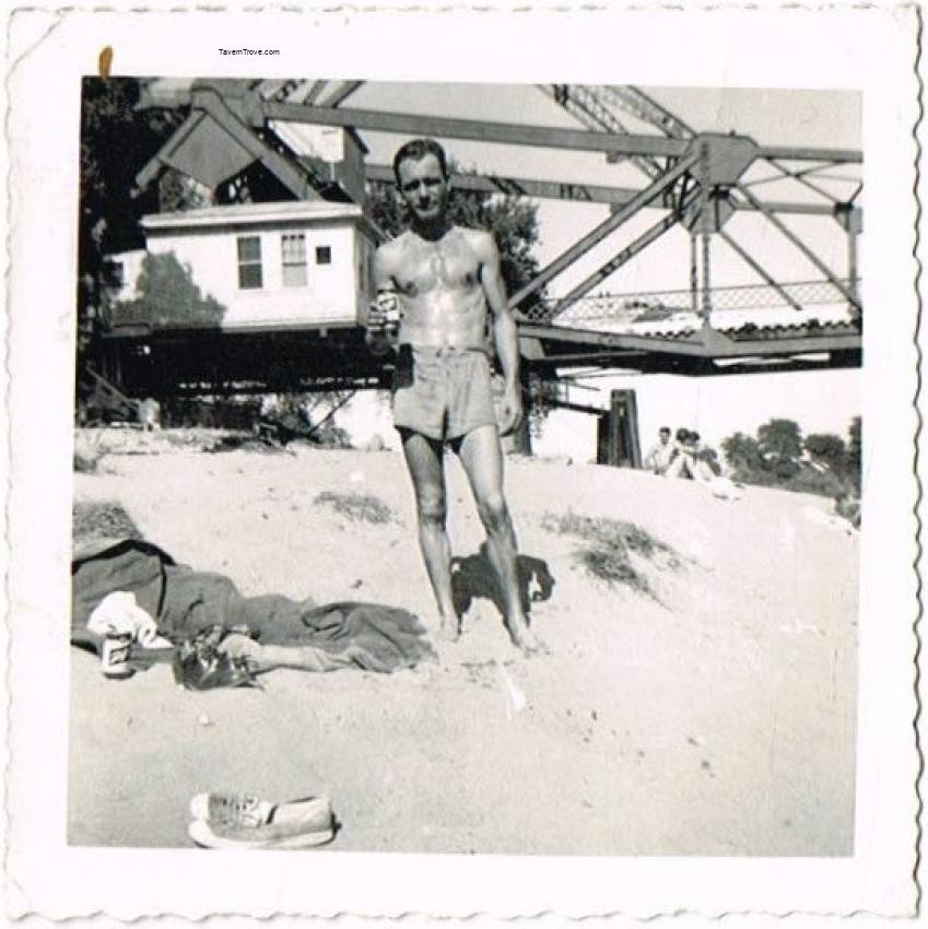 Guy on Beach Schlitz Beer Can