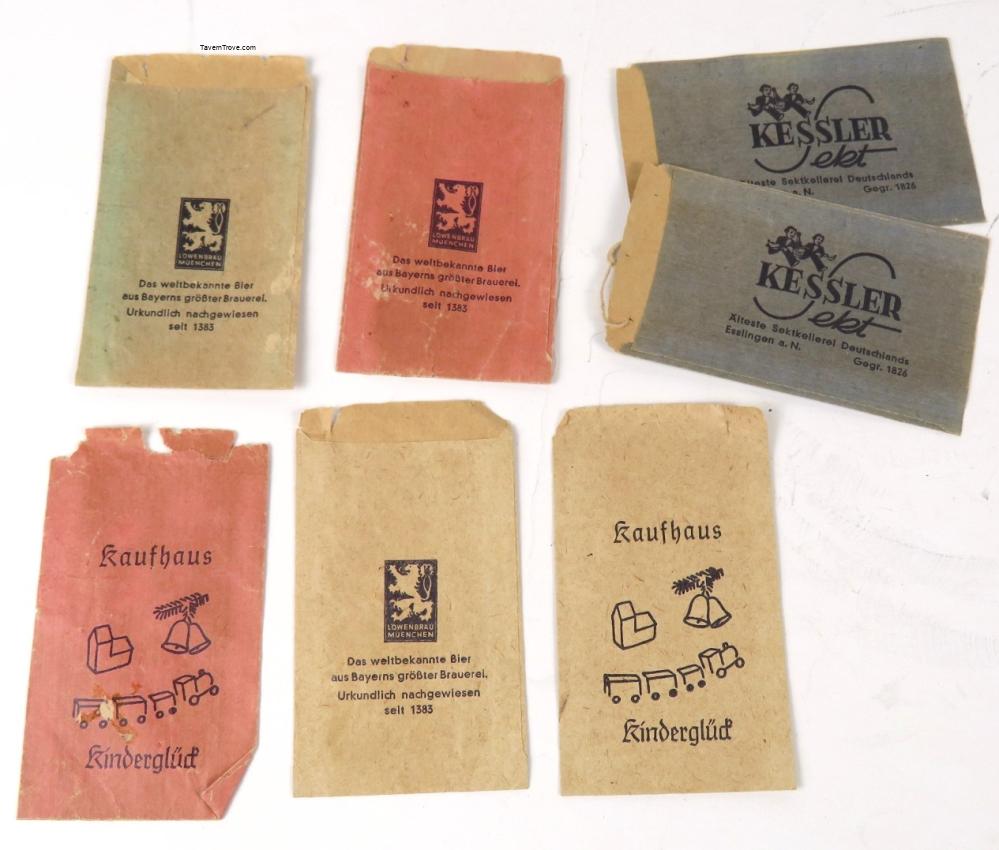 Lowenbrau Brewery Kaufhaus Kindergluck Childrens Gift Bags