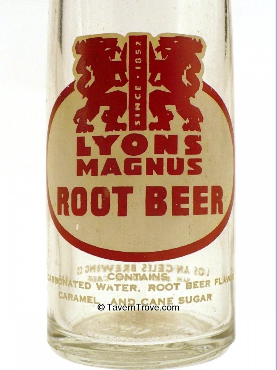 Item 90134 1939 Lyons Magnus Root Beer ACL Bottle