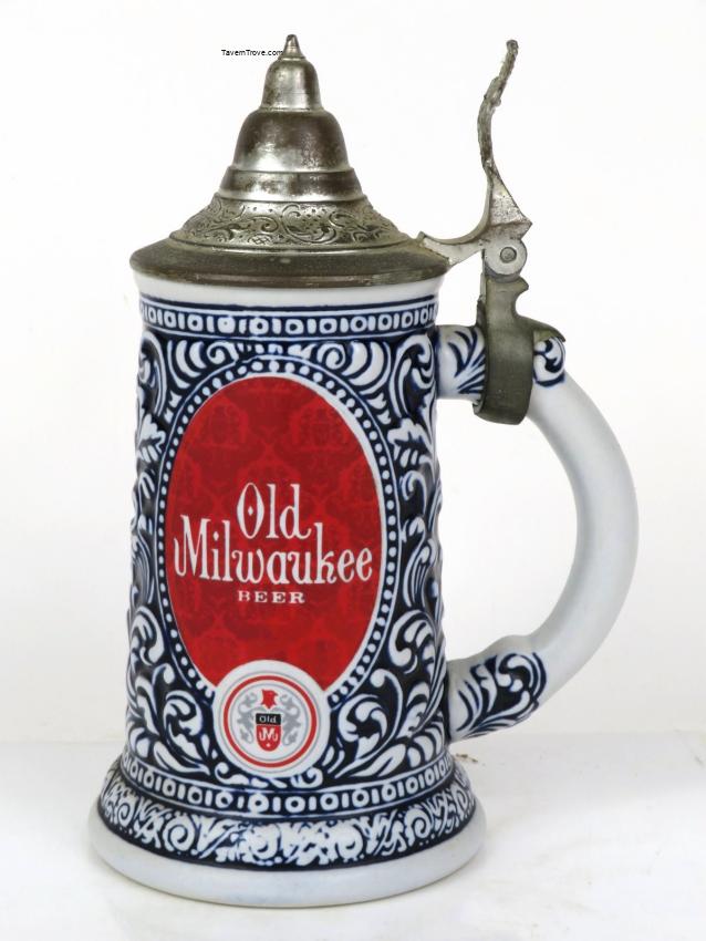 Old Milwaukee Beer W15