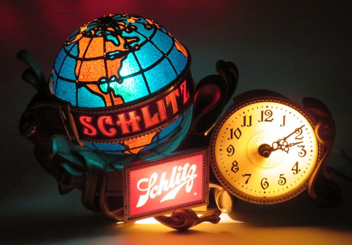 Schlitz Beer Rotating Globe Clock