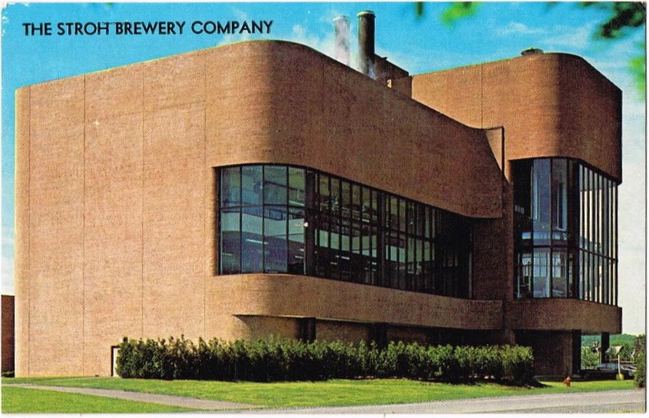 Stroh's Brewery Factory Scene