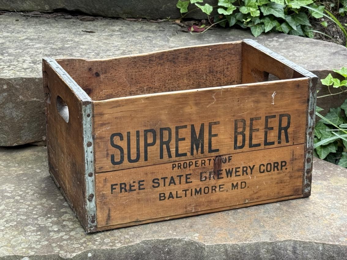 Supreme Beer 24 12oz Bottle Crate