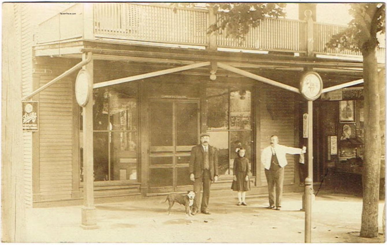 Highland Ales/Schlitz Beer Corner Signs on Tavern Exterior