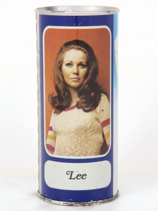 Tennent's Lager Beer (Lee with Striped Sleeves)