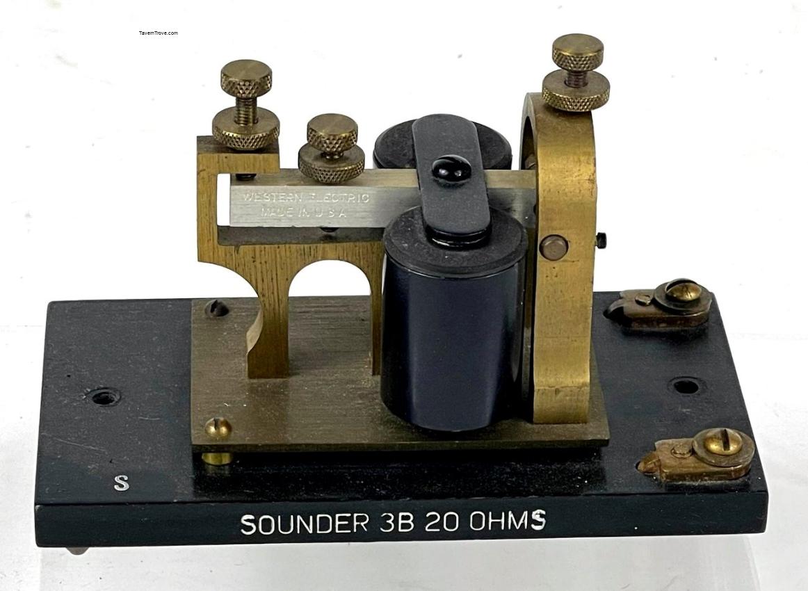 Vintage Western Electric Sounder 3B 20 OHMS Key