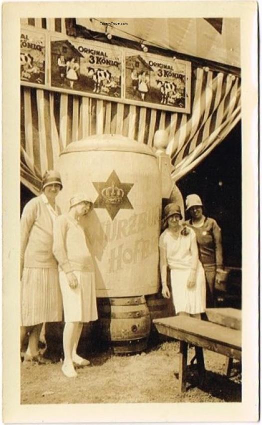 Würzburger Hoffbräu Biergarden