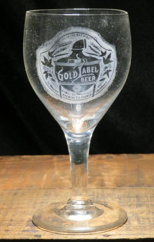 Walter's Gold Label Beer Stemmed