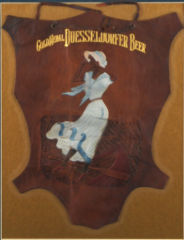 Gold Medal Dusseldorfer Beer Leather