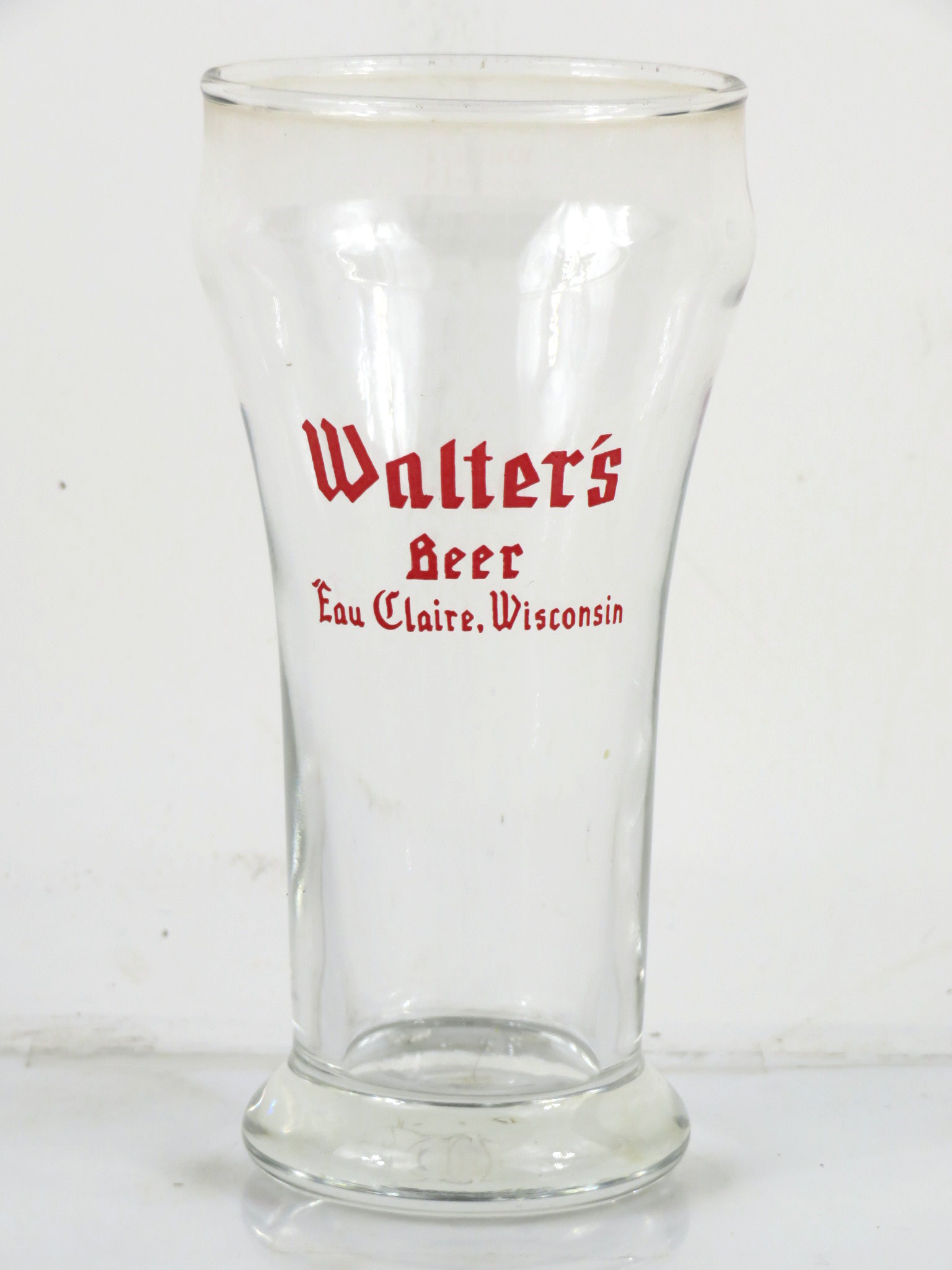 Item 46468 1954 Walter's Beer ACL Drinking Glass